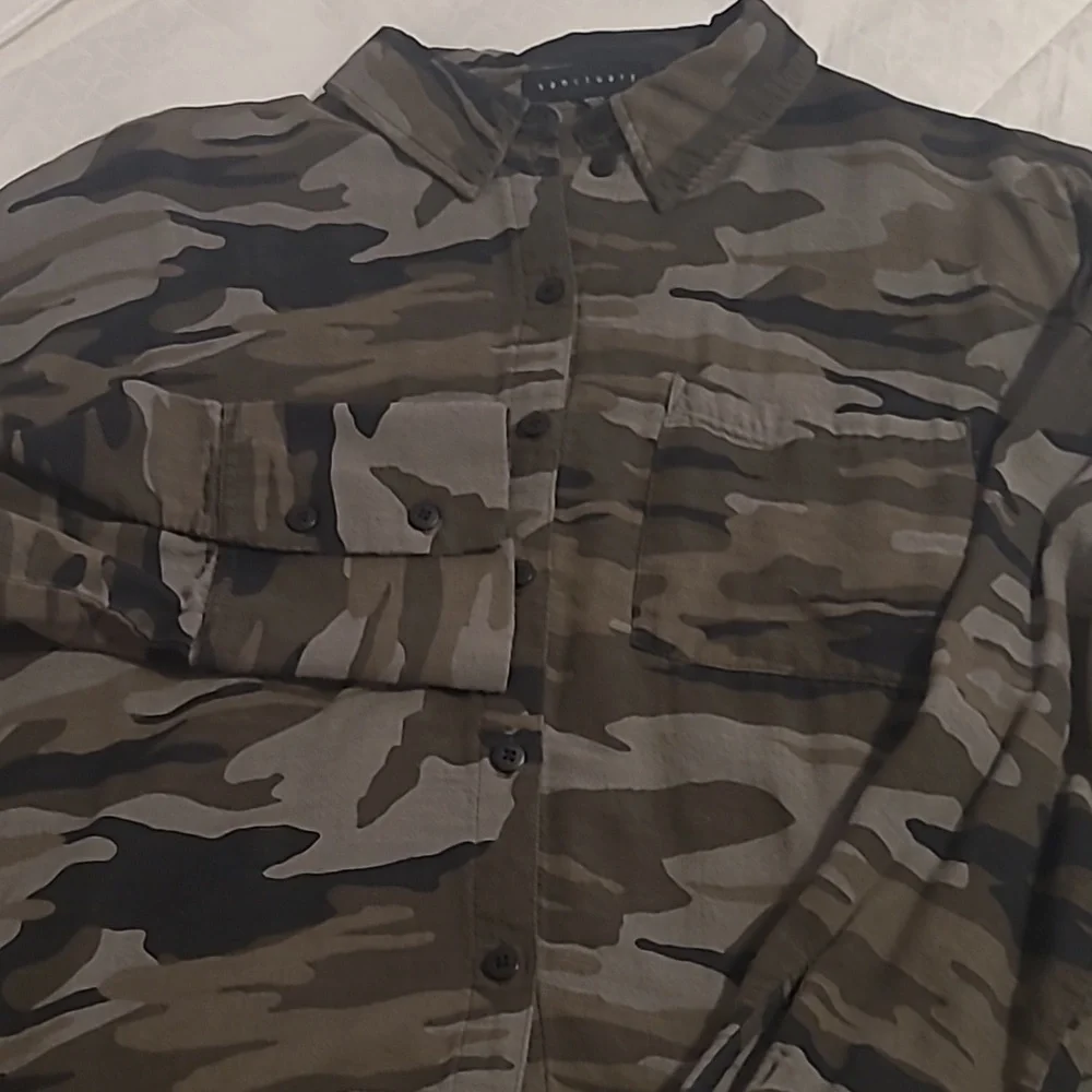 Sanctuary Camo Top - Picture 6 of 6
